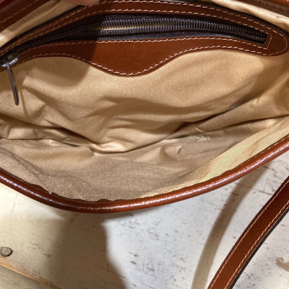 Del Rio Leather Bag - Picture 6 of 12